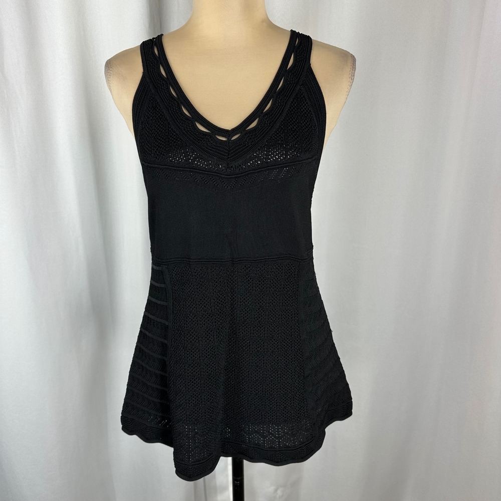 White House Black Market XS Black Crochet Knit Sleeveless Top Textured Knit